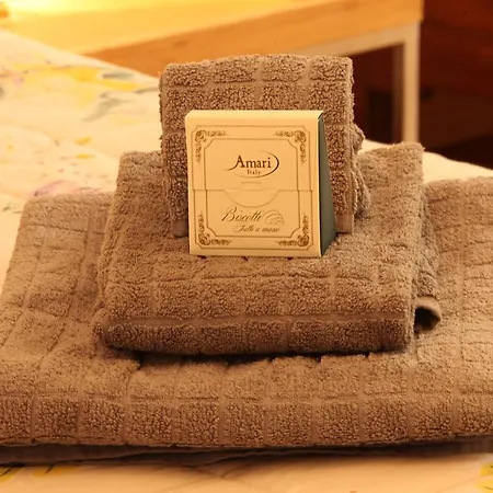 Antico Cancello לינה וארוחת בוקר *